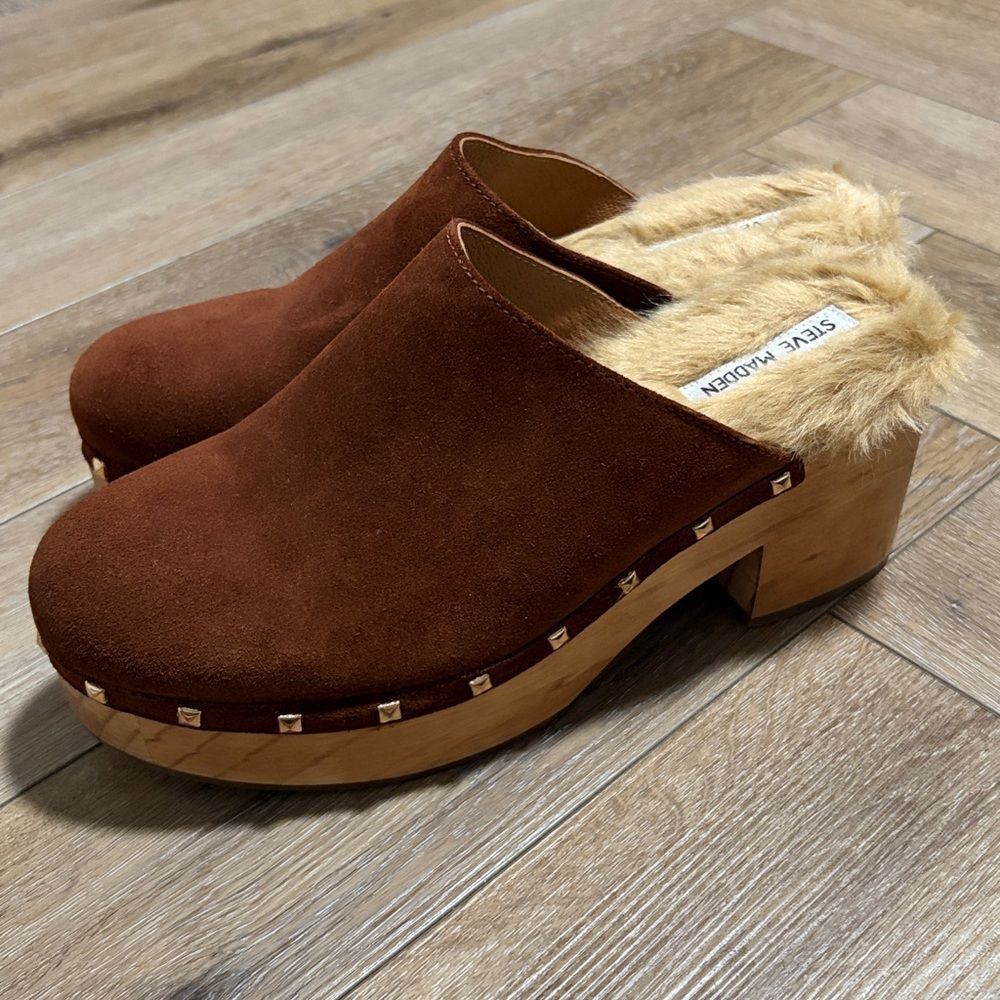 Steve Madden Brooklyn Studded Clogs - Picture 2 of 7